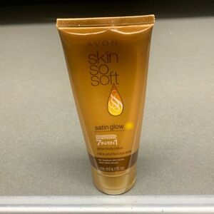 Avon Skin So Soft Satin Glow Body Lotion Brand New Factory Sealed Bath and Body